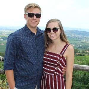 Meet your Posher, Abbie